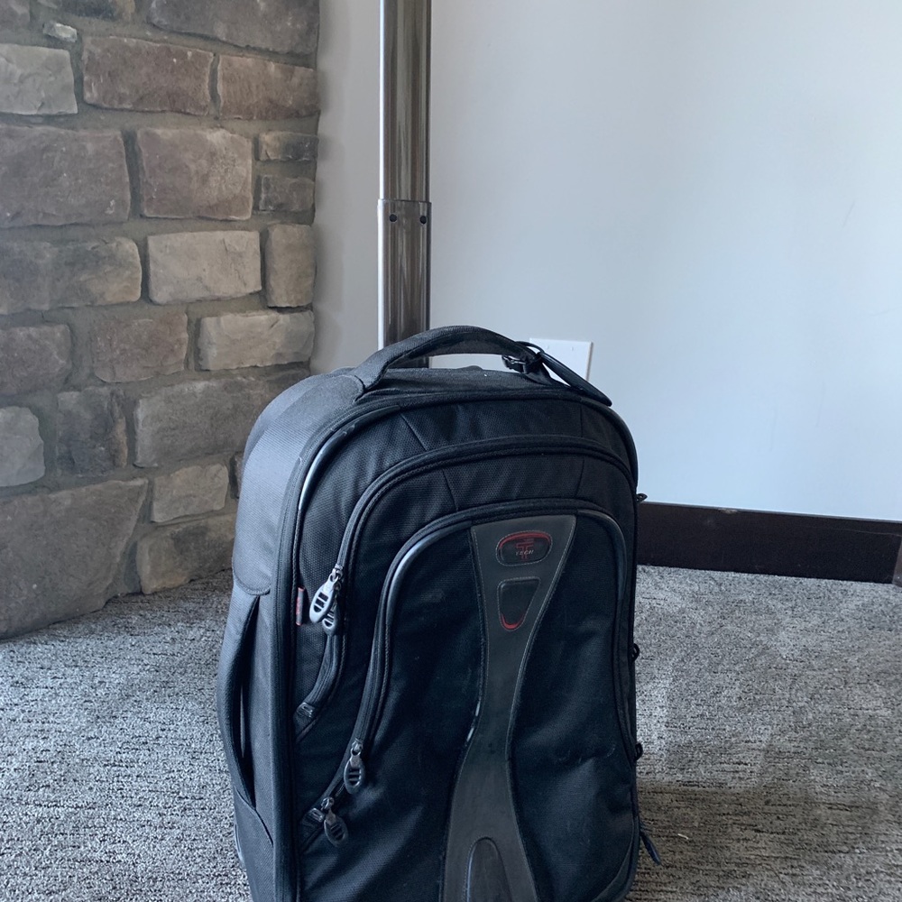 Tumi 'T-Tech' International Business 21" Black